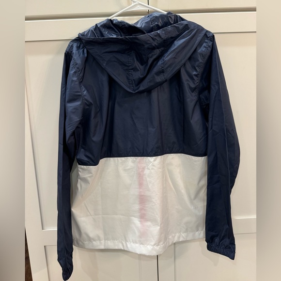 COLUMBIA WOMENS LIGHT JACKET GENTLY USED LIKE NEW MEDIUM BLUE RED WHITE - Picture 3 of 3